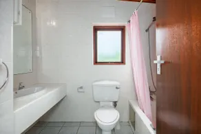 San Lameer Villa 3311 - 2 Bedroom Classic - 4 pax - San Lameer Rental Agency - Badeværelse