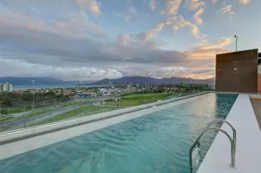 Hampton By Hilton Caraguatatuba Serramar - Pool