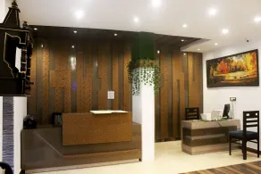 Hotel Ganga Heights By Avadhesh Group Of Hospitality - Resepsjon