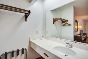 Motel 6-White House, TN - Badeværelse