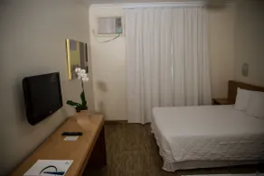Itu Plaza Hotel - Room