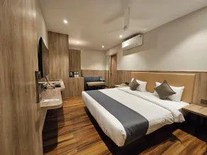 Firangipani Suites - A Corporate Boutique Hotel - Zimmer