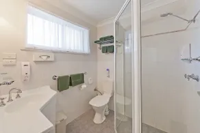 Abraham Lincoln Motel - Bathroom