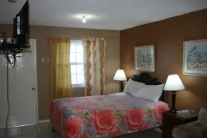 Golden Shore Resort - Room