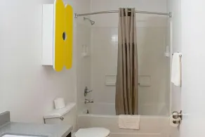 Studio Lodge Springdale Cincinnati  - Salle de bain