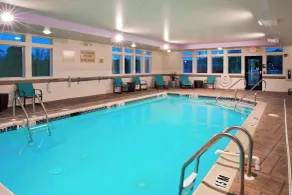 TownePlace Suites by Marriott Bethlehem Easton/Lehigh Valley - Piscina
