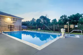 Quality Inn Danville - Piscine