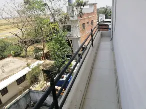 Hotel Suramma - Vue de la chambre