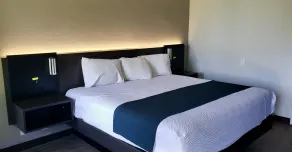 Motel 6 Groves, Tx - Værelse