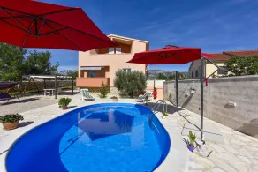 Villa Nea ZadarVillas - Piscina