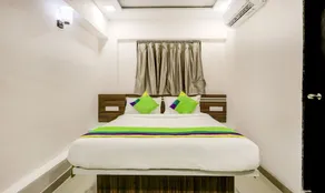 Itsy Hotels Kings Inn Vashi - Room