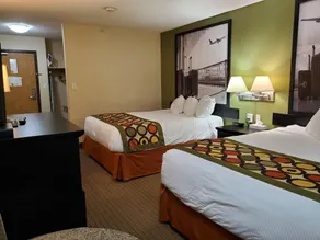 Super 8 by Wyndham Edmonton International Airport - Chambre