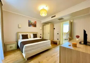 AMH Hotel Durres - Zimmer