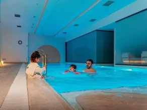 Novotel Istanbul Bosphorus Hotel - Pool