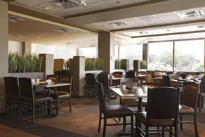 Viscount Gort Hotel, Banquet & Conference Centre - Restaurant