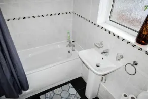 Airport Link House - Nec, HS2 and Birmingham Airport - Salle de bain