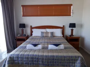 Sunshine Towers Boutique Apartments - Room