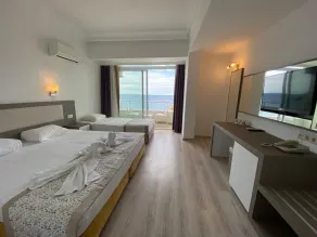 Club Hotel Rama - Chambre