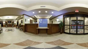 Holiday Inn Express Hotel & Suites Tipp City by IHG - Réception