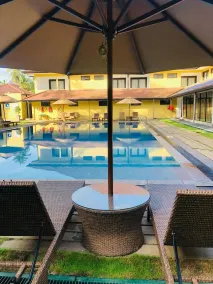 Rajarata Hotel Anuradhapura - Piscine