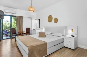 Sunset Beach Hotel - Rom