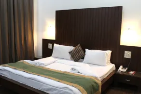 Hotel Haris MG Road Gurugram - Room