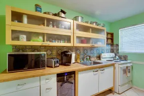 Vibrant West Palm Beach Home < 2 Mi to Beach! - Intérieur