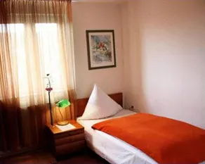 Hotel Deutscher Hof - Quarto