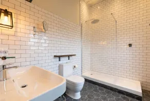 The Park Hotel - Bathroom