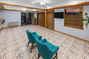 Days Inn by Wyndham Slidell - Hall