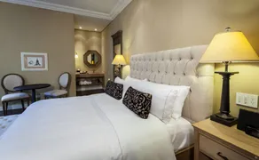 Bastión Luxury Hotel - Chambre
