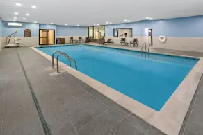Holiday Inn Express Stony Brook-Long Island by IHG - Piscine