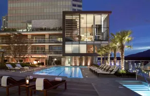 Fairmont Pacific Rim - Piscine
