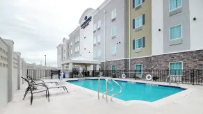 Candlewood Suites Waco by IHG - Pool