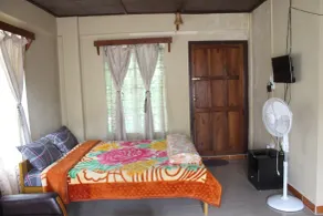 Streamside Guest House - Chambre