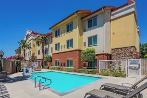 Fairfield Inn and Suites Turlock - Piscina