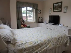 Newmans Hall Bed & Breakfast - Room