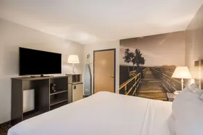 Clarion Pointe Forsyth I-75 - Chambre