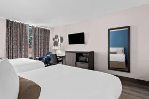 SureStay Plus by Best Western Windsor - Room
