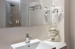 B&B HOTEL Sevilla Bormujos - Salle de bain