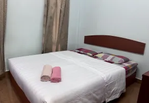 OYO 90967 Homestay Chalet Warisan Siti - Room
