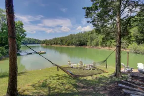 Lakefront Cabin in the Smoky Mountains - Innvendig