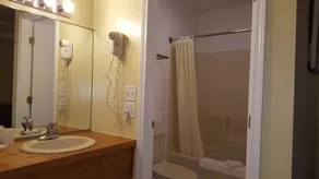 Captain's Quarters Motel - Salle de bain