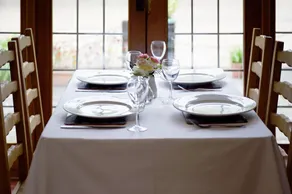 Little Foxes Hotel & Gatwick Airport Parking - Restaurante