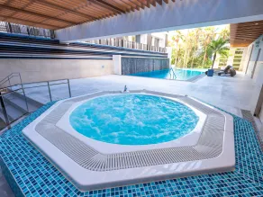 HOTEL SANSUI NAHA Ryukyu Onsen Naminoue-No-Yu - Pool