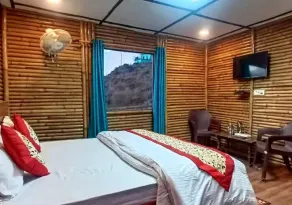 Bamboo Junction Resort - Kanatal, Valley & Mountain View - Room