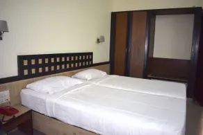 Hotel Metropolis - Room