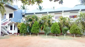 Nilaveli Hotel Onethra - Facciata della struttura