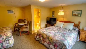 Picket Fence Motel - Rum