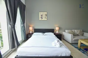 Eddie - Comfortable spacious Studio - Room
